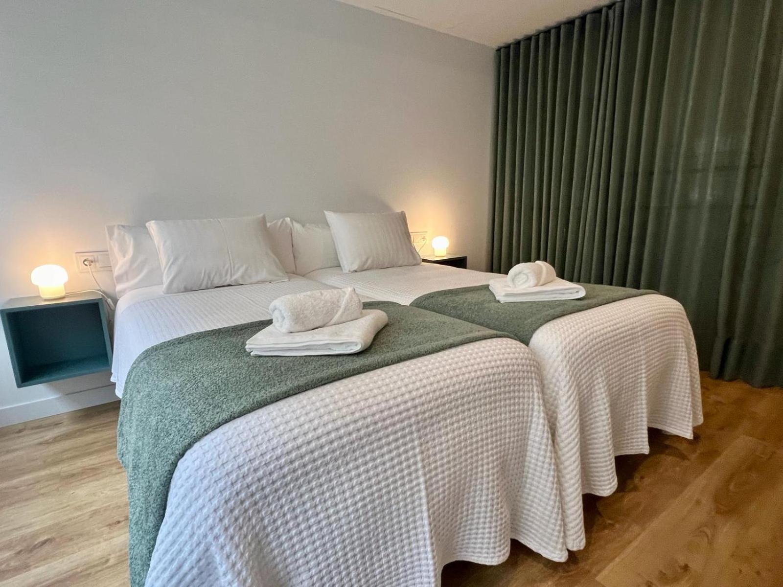 Piso Exclusivo En Vigo Centrico, Negocios, Confort Kültér fotó